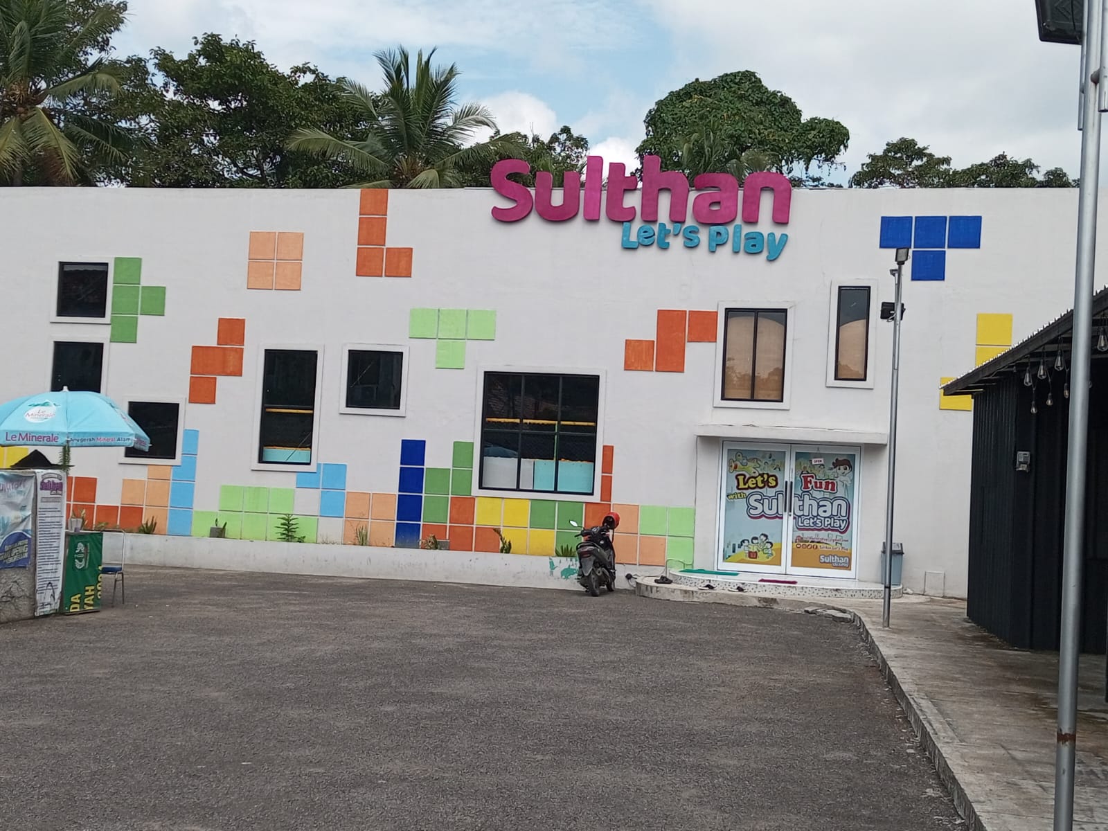 Berdiri di Lahan Milik Damri, Arena Bermain Lets Play Sulthan Diduga Tak Berizin