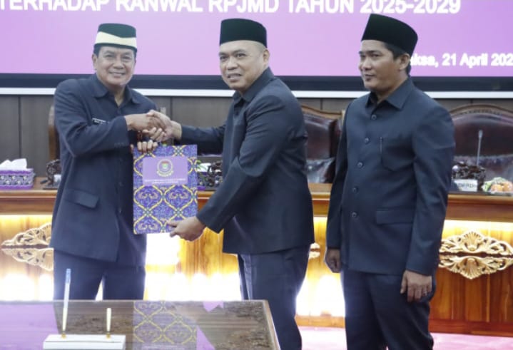 Hasil Rapat Paripurna, Bupati dan DPRD Resmi Setujui Nota Kesepakatan Ranwal RPJMD